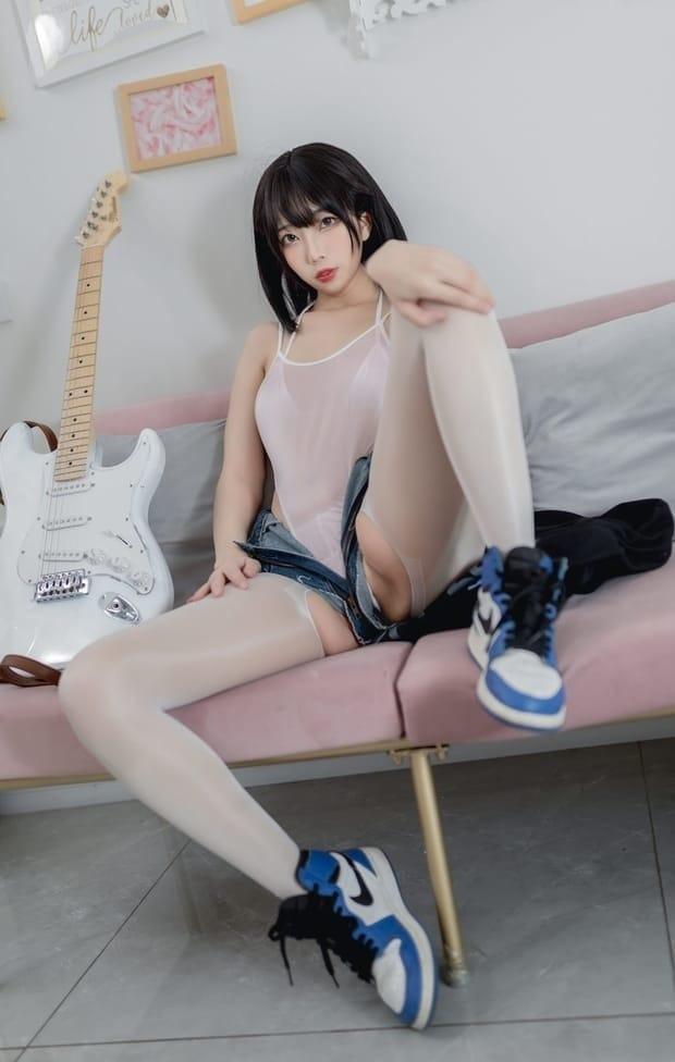 杏仁曲奇 – NO.07 升玖吉他姐姐 [45P-145M]-1